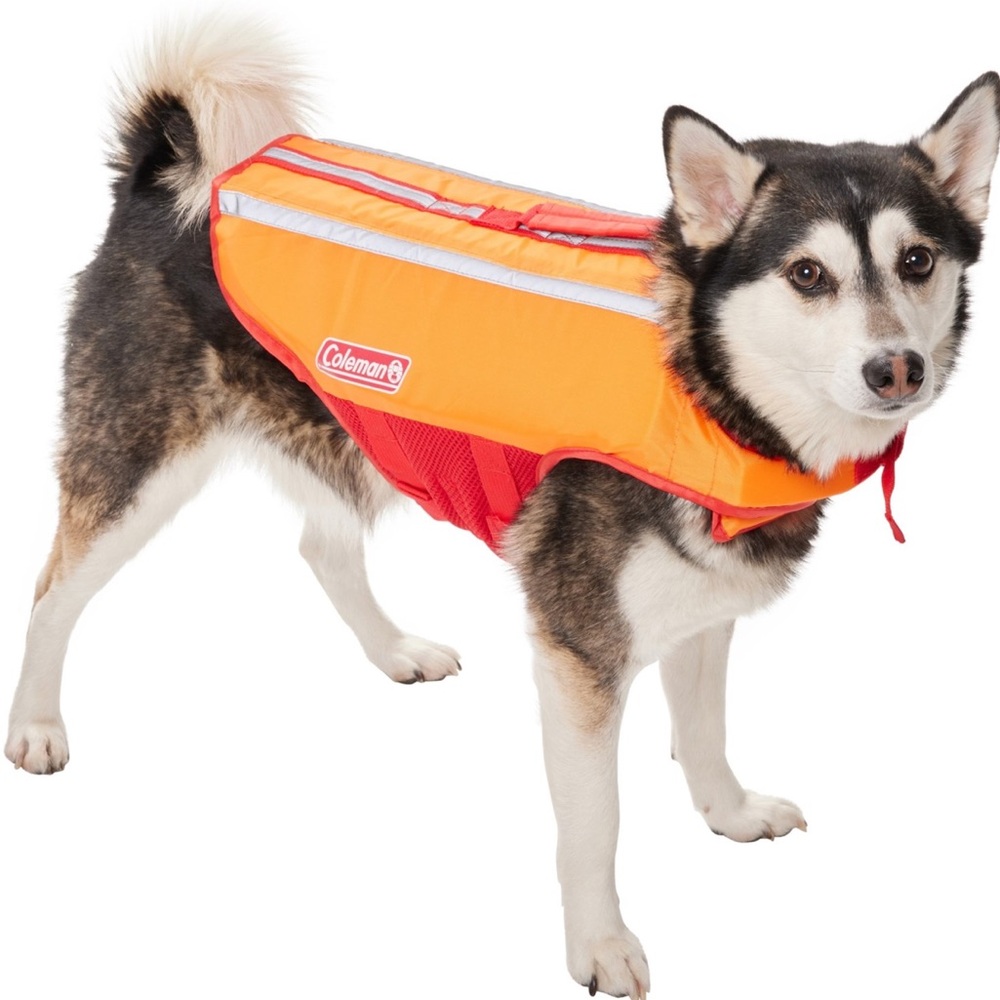Coleman Size Medium Dog Life Jacket